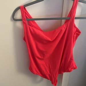 Skims fits everybody square neck bodysuit limited edition in ultra pink